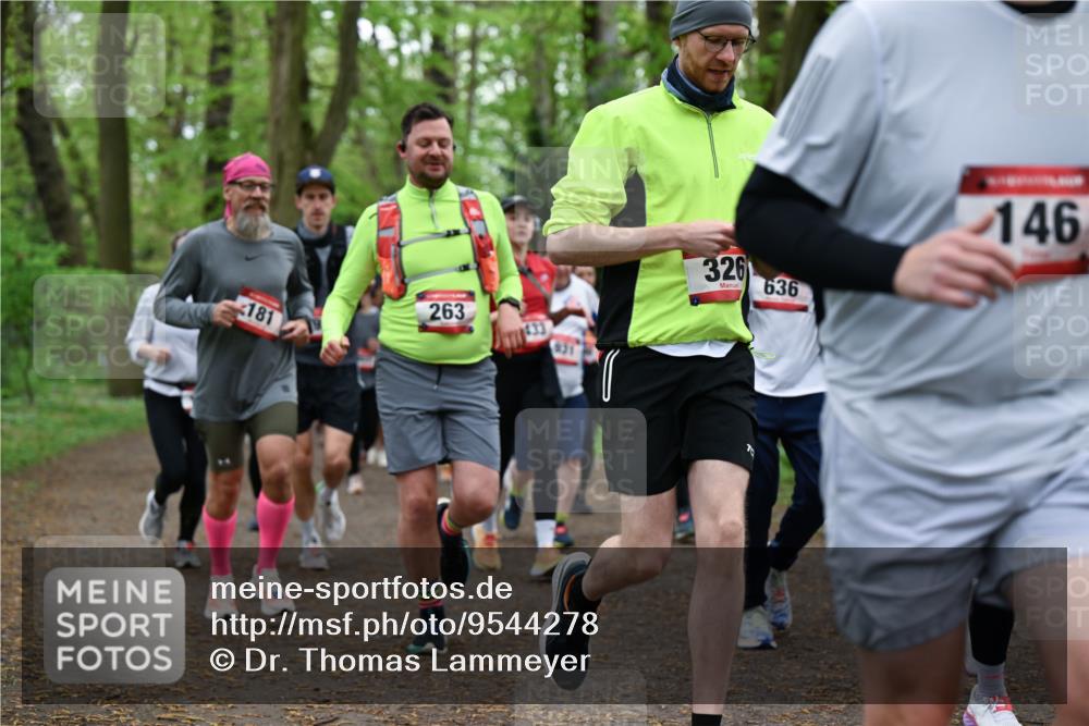 19.04.2026 - Hammer Lauf Dr. Thomas Lammeyer http://msf.ph/oto/9544278 19.04.2026 11:04:30 Laufen 181, 263, 326, 636, 146 meine-sportfotos.de