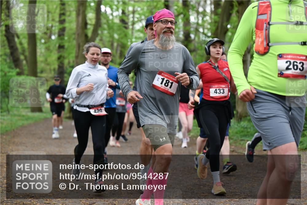 19.04.2026 - Hammer Lauf Dr. Thomas Lammeyer http://msf.ph/oto/9544287 19.04.2026 11:04:31 Laufen 420, 212, 181, 433, 263 meine-sportfotos.de