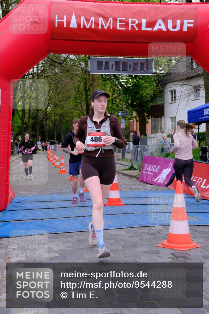 19.04.2026 - Hammer Lauf Tim E. http://msf.ph/oto/9544288 19.04.2026 12:18:04 Ziel 163, 409, 486, 952 meine-sportfotos.de