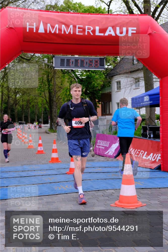 19.04.2026 - Hammer Lauf Tim E. http://msf.ph/oto/9544291 19.04.2026 12:18:06 Ziel 163, 409, 486, 952 meine-sportfotos.de
