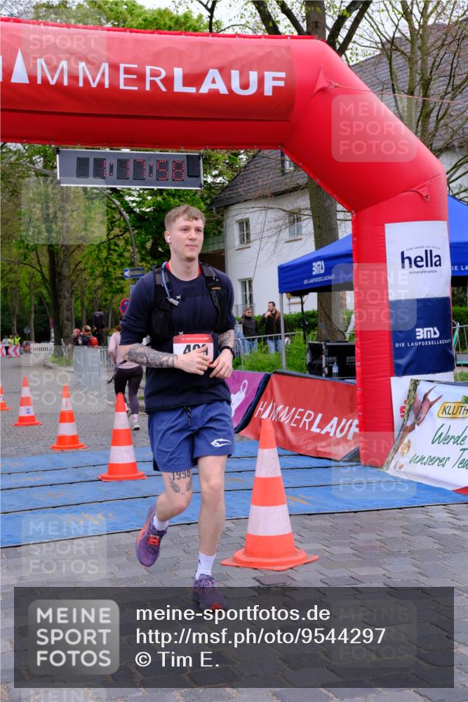 19.04.2026 - Hammer Lauf Tim E. http://msf.ph/oto/9544297 19.04.2026 12:18:06 Ziel 163, 409, 486, 952 meine-sportfotos.de