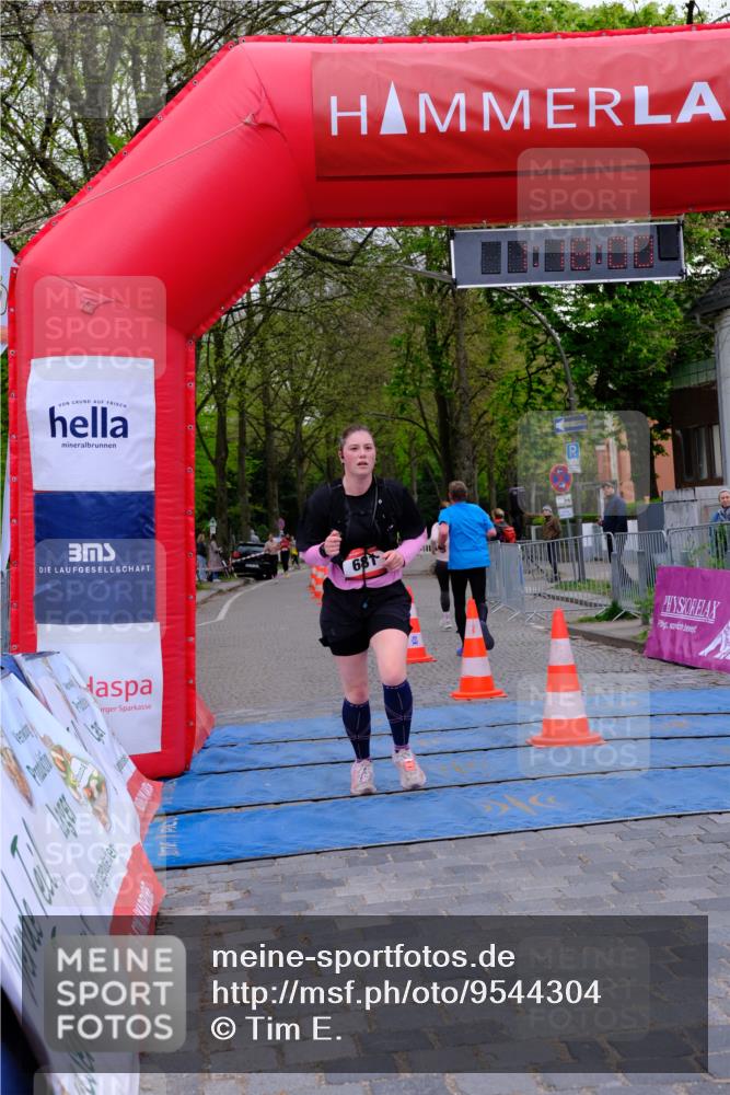 19.04.2026 - Hammer Lauf Tim E. http://msf.ph/oto/9544304 19.04.2026 12:18:08 Ziel 163, 409, 486, 952 meine-sportfotos.de