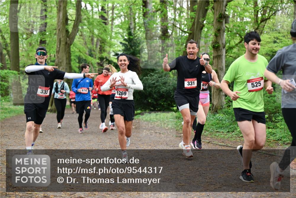 19.04.2026 - Hammer Lauf Dr. Thomas Lammeyer http://msf.ph/oto/9544317 19.04.2026 11:04:34 Laufen 333, 331, 674, 1269, 525 meine-sportfotos.de