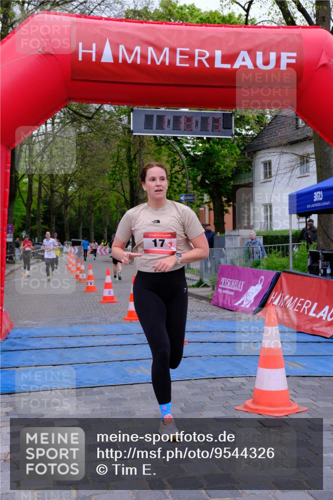 19.04.2026 - Hammer Lauf Tim E. http://msf.ph/oto/9544326 19.04.2026 12:18:21 Ziel 6, 17, 297, 511, 1927 meine-sportfotos.de