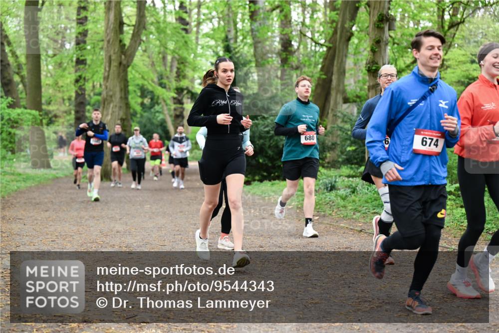 19.04.2026 - Hammer Lauf Dr. Thomas Lammeyer http://msf.ph/oto/9544343 19.04.2026 11:04:38 Laufen 680, 674 meine-sportfotos.de