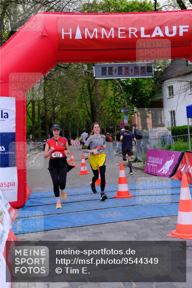 19.04.2026 - Hammer Lauf Tim E. http://msf.ph/oto/9544349 19.04.2026 12:18:30 Ziel 6, 19, 297, 433, 511, 1858 meine-sportfotos.de