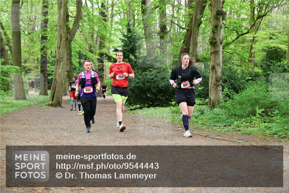 19.04.2026 - Hammer Lauf Dr. Thomas Lammeyer http://msf.ph/oto/9544443 19.04.2026 11:04:48 Laufen 202, 201, 681 meine-sportfotos.de