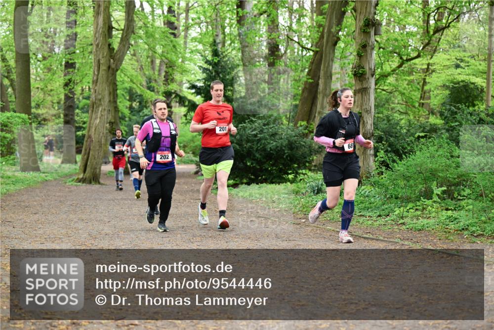 19.04.2026 - Hammer Lauf Dr. Thomas Lammeyer http://msf.ph/oto/9544446 19.04.2026 11:04:48 Laufen 202, 201 meine-sportfotos.de