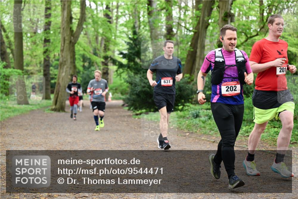 19.04.2026 - Hammer Lauf Dr. Thomas Lammeyer http://msf.ph/oto/9544471 19.04.2026 11:04:50 Laufen 631, 202, 2015, 201 meine-sportfotos.de