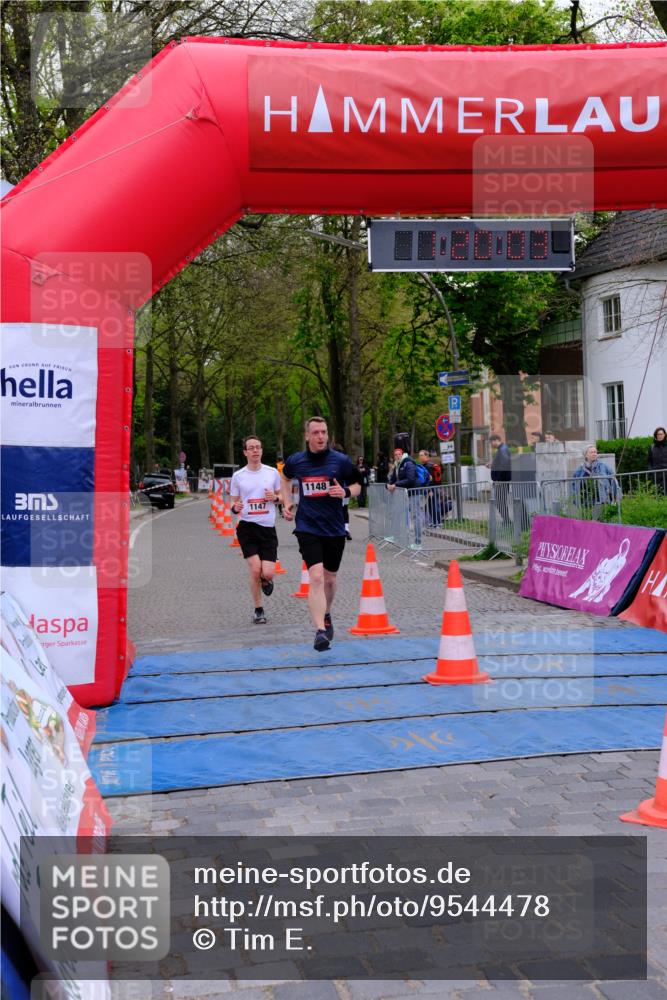 19.04.2026 - Hammer Lauf Tim E. http://msf.ph/oto/9544478 19.04.2026 12:20:11 Ziel 307, 314, 601, 920, 1147, 1148 meine-sportfotos.de