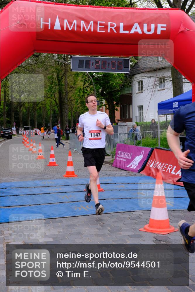 19.04.2026 - Hammer Lauf Tim E. http://msf.ph/oto/9544501 19.04.2026 12:20:13 Ziel 307, 314, 601, 920, 1147, 1148 meine-sportfotos.de