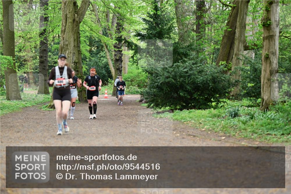 19.04.2026 - Hammer Lauf Dr. Thomas Lammeyer http://msf.ph/oto/9544516 19.04.2026 11:05:00 Laufen 486, 588 meine-sportfotos.de
