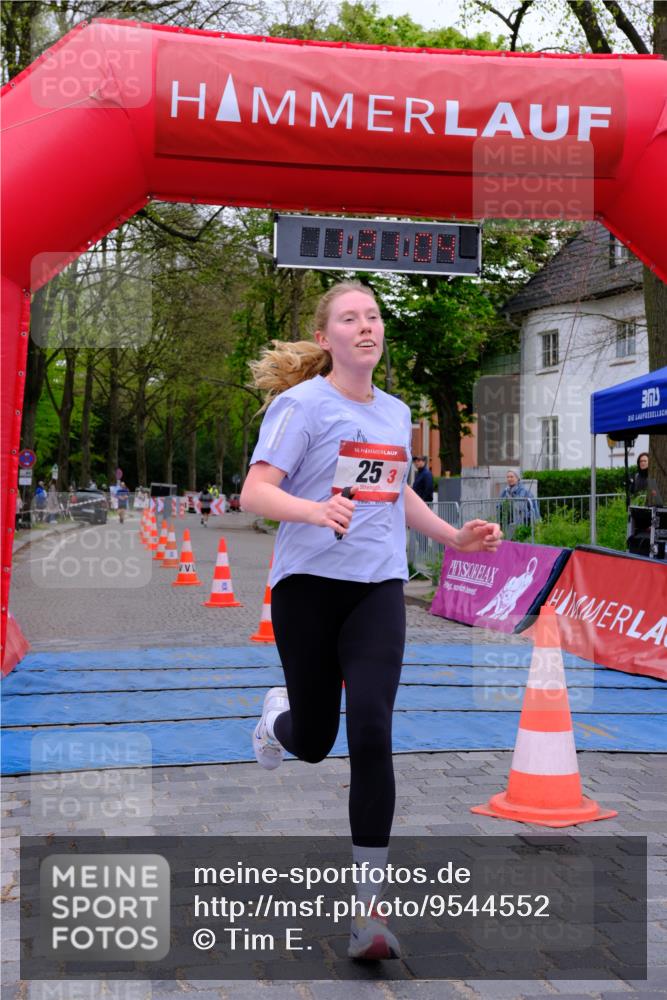 19.04.2026 - Hammer Lauf Tim E. http://msf.ph/oto/9544552 19.04.2026 12:21:12 Ziel 25 meine-sportfotos.de