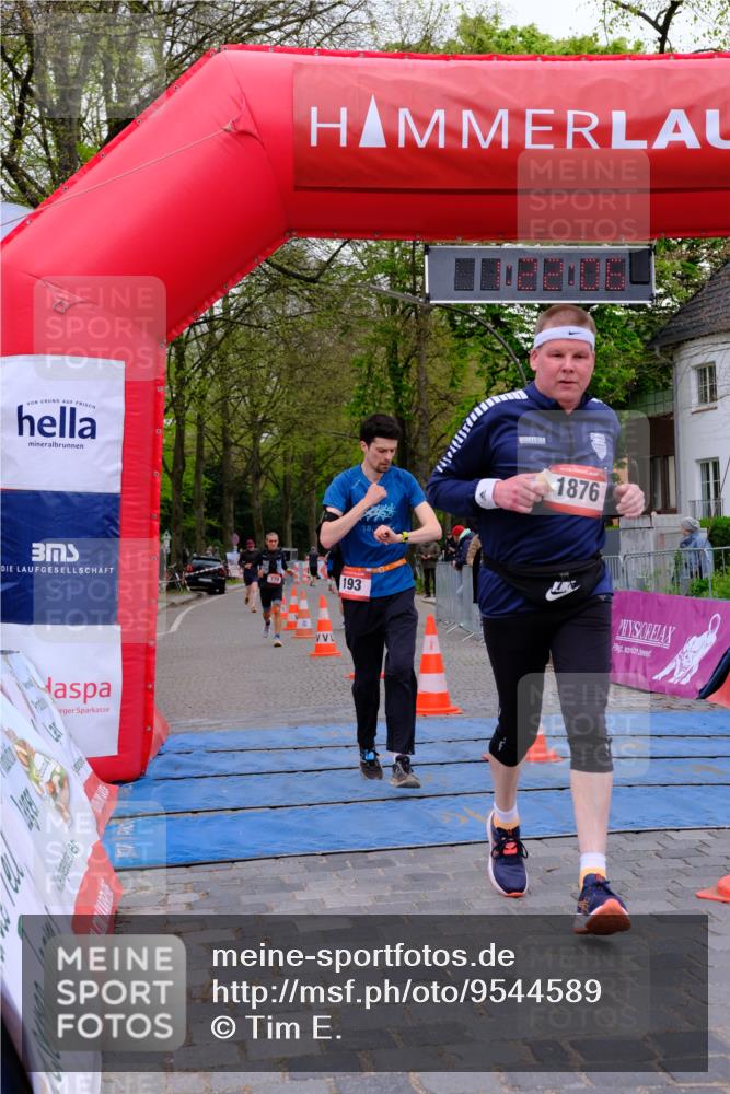 19.04.2026 - Hammer Lauf Tim E. http://msf.ph/oto/9544589 19.04.2026 12:22:13 Ziel 9, 10, 193, 779, 1876 meine-sportfotos.de