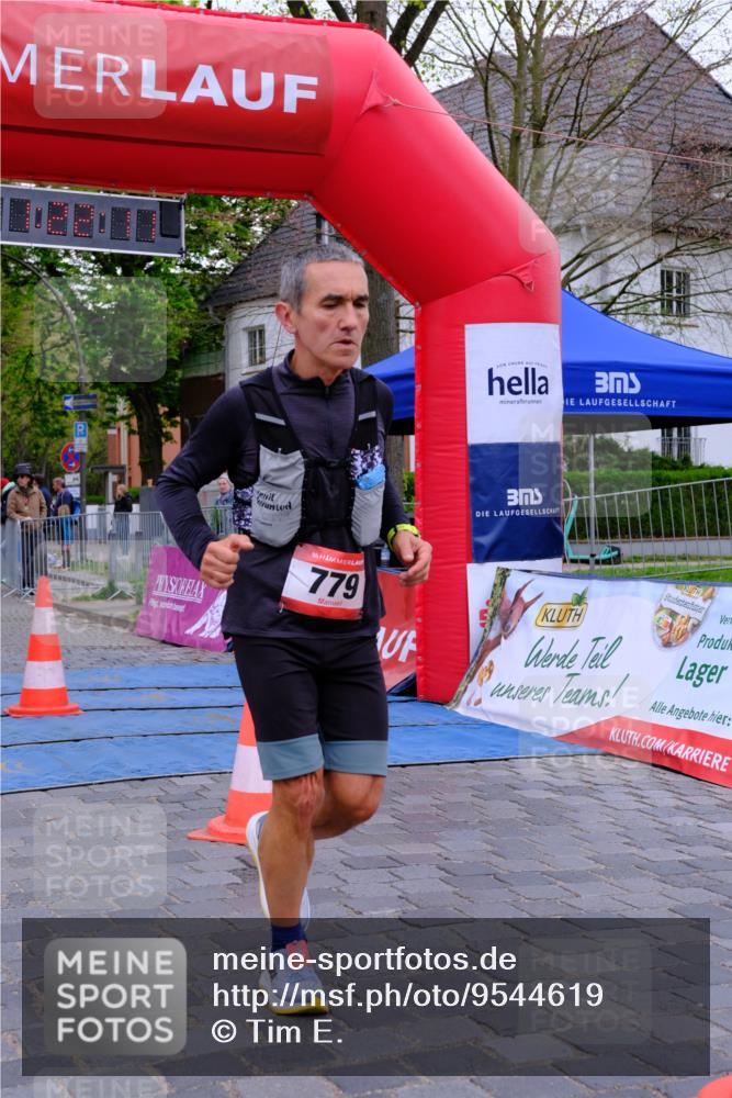 19.04.2026 - Hammer Lauf Tim E. http://msf.ph/oto/9544619 19.04.2026 12:22:19 Ziel 779, 1884 meine-sportfotos.de