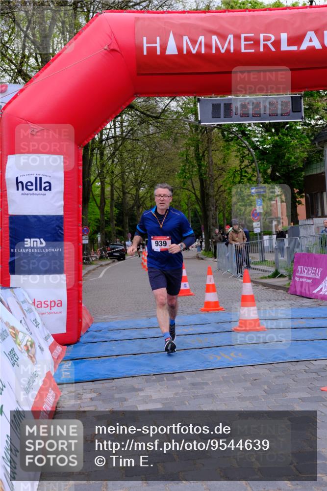 19.04.2026 - Hammer Lauf Tim E. http://msf.ph/oto/9544639 19.04.2026 12:22:31 Ziel 939 meine-sportfotos.de