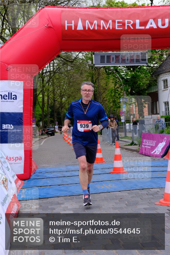 19.04.2026 - Hammer Lauf Tim E. http://msf.ph/oto/9544645 19.04.2026 12:22:32 Ziel 939 meine-sportfotos.de