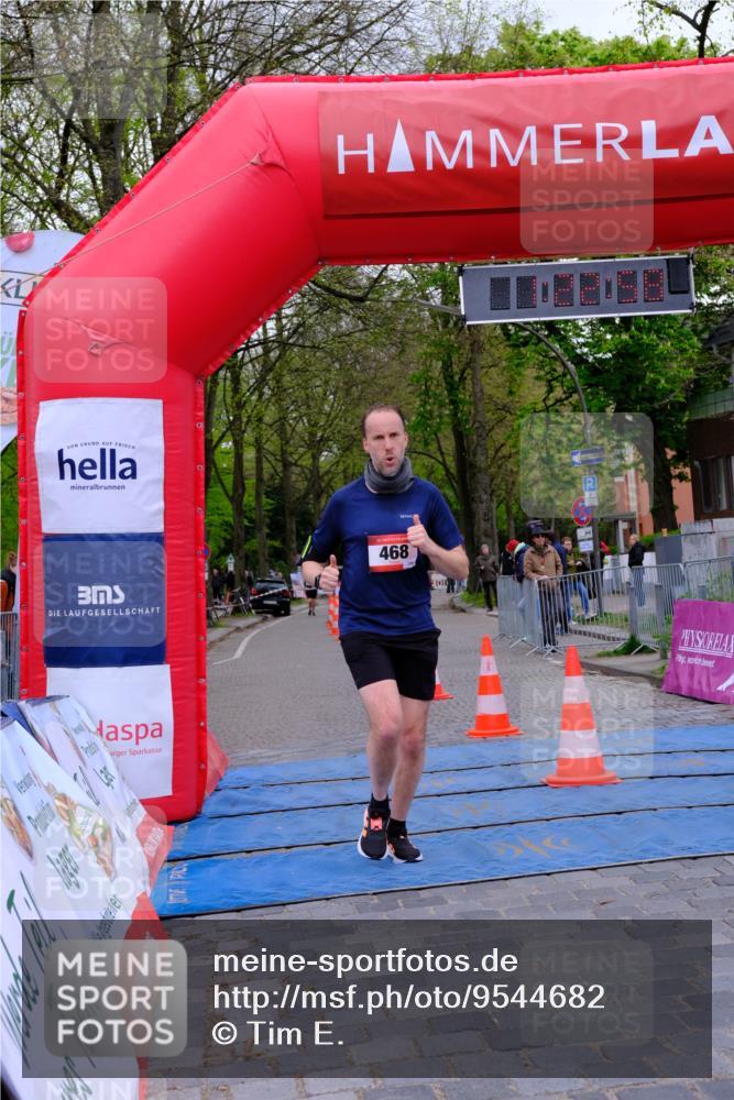 19.04.2026 - Hammer Lauf Tim E. http://msf.ph/oto/9544682 19.04.2026 12:23:06 Ziel 157, 351, 468, 862, 1165 meine-sportfotos.de