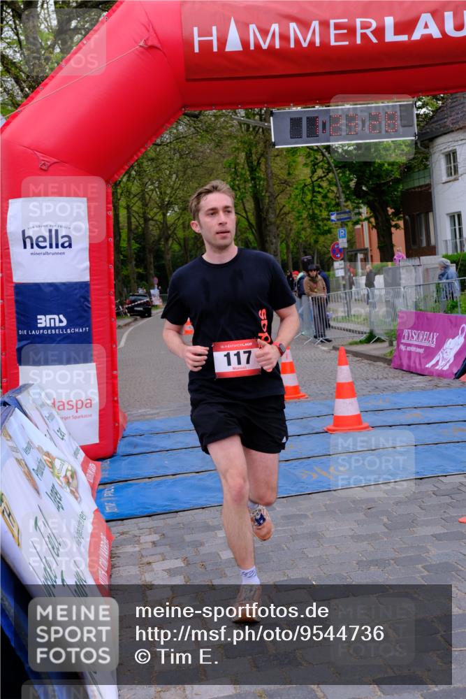 19.04.2026 - Hammer Lauf Tim E. http://msf.ph/oto/9544736 19.04.2026 12:23:35 Ziel 117, 634, 1066, 1163 meine-sportfotos.de