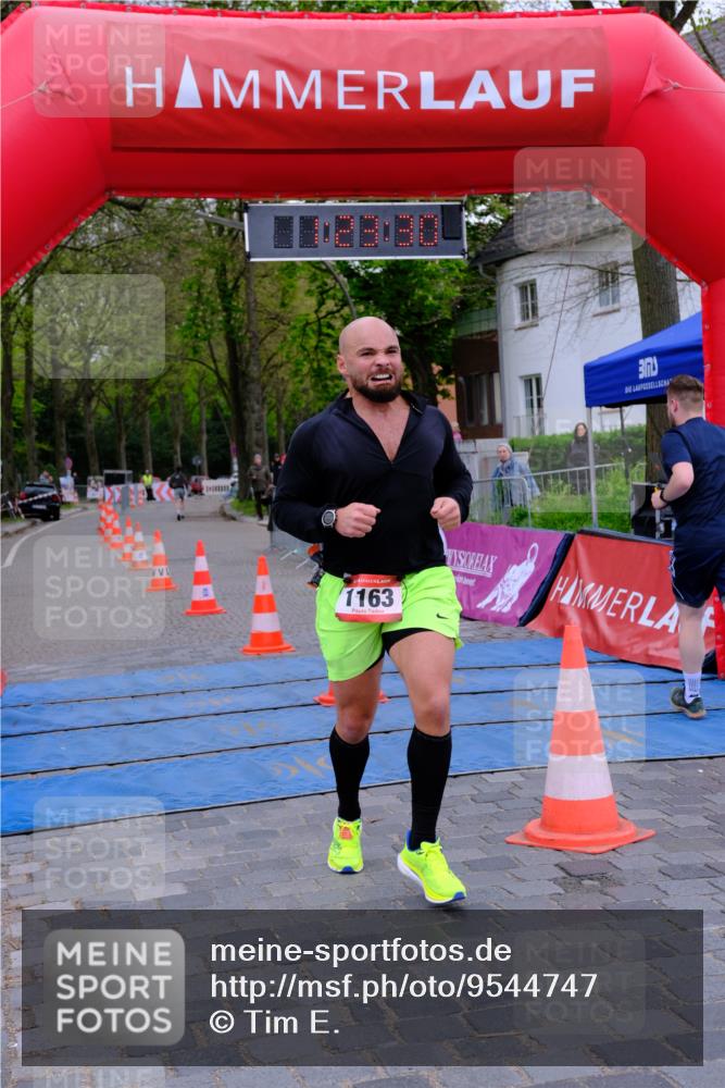 19.04.2026 - Hammer Lauf Tim E. http://msf.ph/oto/9544747 19.04.2026 12:23:38 Ziel 117, 634, 690, 1066, 1163 meine-sportfotos.de