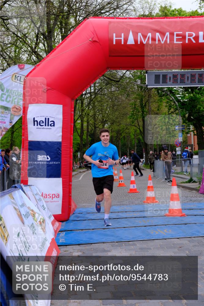19.04.2026 - Hammer Lauf Tim E. http://msf.ph/oto/9544783 19.04.2026 12:24:42 Ziel 624 meine-sportfotos.de