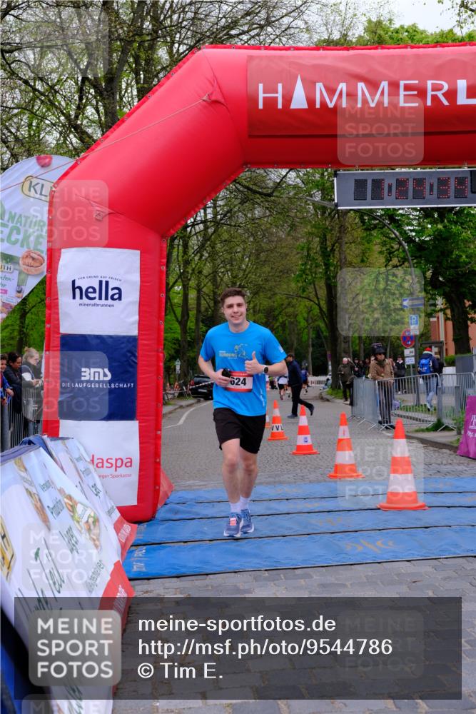 19.04.2026 - Hammer Lauf Tim E. http://msf.ph/oto/9544786 19.04.2026 12:24:42 Ziel 624 meine-sportfotos.de