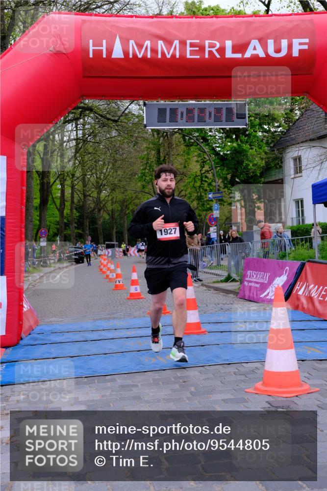 19.04.2026 - Hammer Lauf Tim E. http://msf.ph/oto/9544805 19.04.2026 12:24:48 Ziel 1927 meine-sportfotos.de