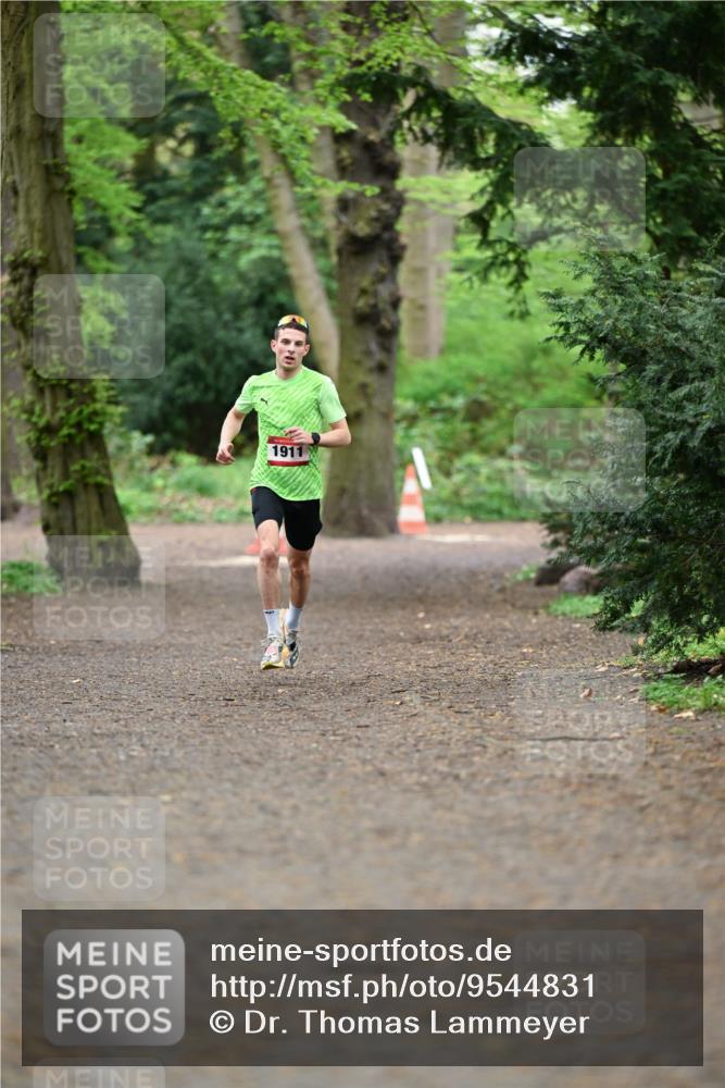 19.04.2026 - Hammer Lauf Dr. Thomas Lammeyer http://msf.ph/oto/9544831 19.04.2026 11:19:48 Laufen 1911 meine-sportfotos.de