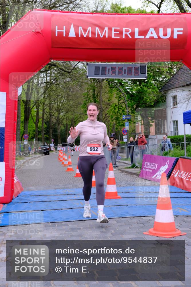 19.04.2026 - Hammer Lauf Tim E. http://msf.ph/oto/9544837 19.04.2026 12:25:13 Ziel 13, 326, 952 meine-sportfotos.de