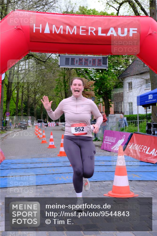 19.04.2026 - Hammer Lauf Tim E. http://msf.ph/oto/9544843 19.04.2026 12:25:14 Ziel 13, 326, 952 meine-sportfotos.de