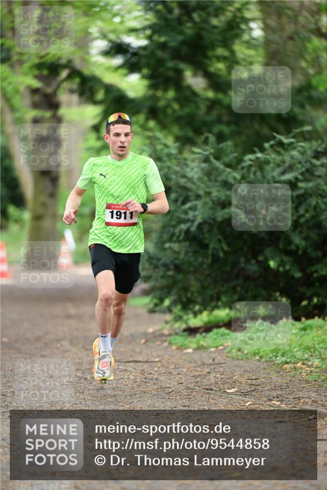 19.04.2026 - Hammer Lauf Dr. Thomas Lammeyer http://msf.ph/oto/9544858 19.04.2026 11:19:51 Laufen 1911 meine-sportfotos.de