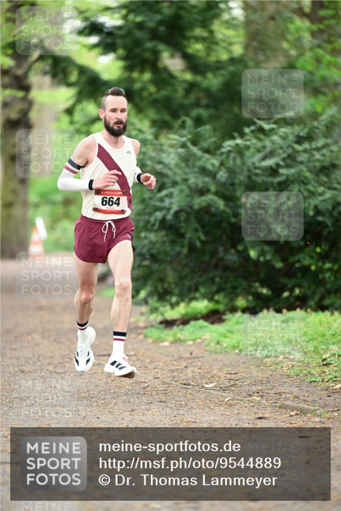 19.04.2026 - Hammer Lauf Dr. Thomas Lammeyer http://msf.ph/oto/9544889 19.04.2026 11:20:48 Laufen 664 meine-sportfotos.de