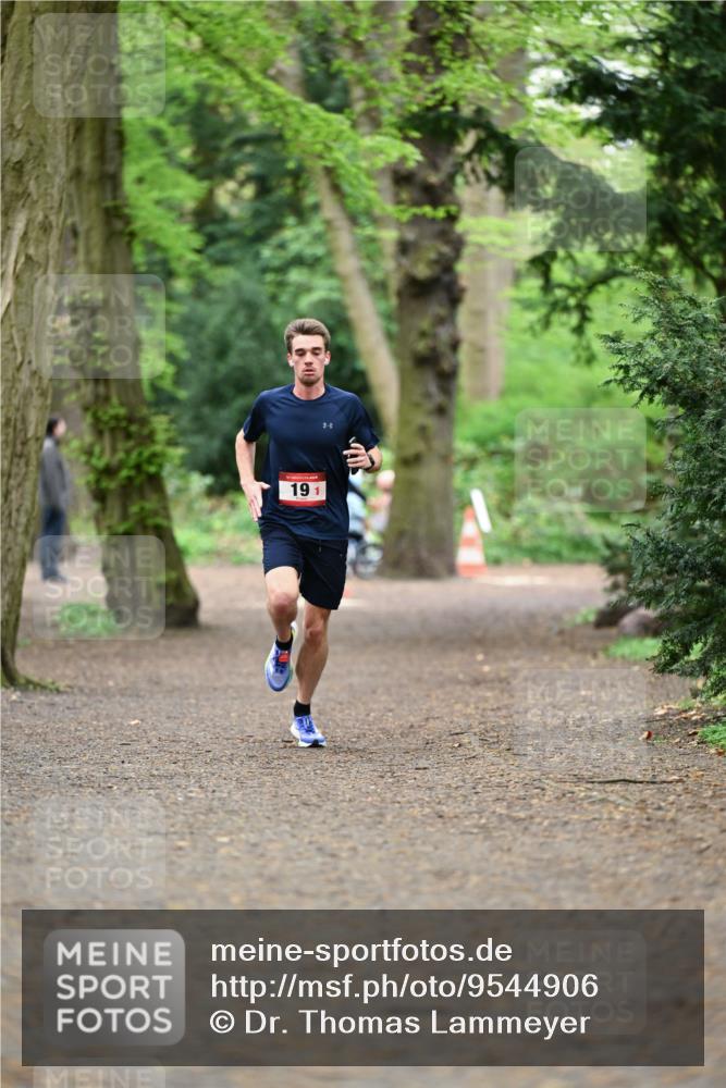 19.04.2026 - Hammer Lauf Dr. Thomas Lammeyer http://msf.ph/oto/9544906 19.04.2026 11:21:02 Laufen 191 meine-sportfotos.de