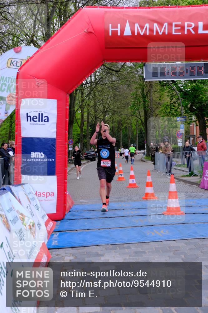 19.04.2026 - Hammer Lauf Tim E. http://msf.ph/oto/9544910 19.04.2026 12:25:52 Ziel 499, 516, 536, 627 meine-sportfotos.de
