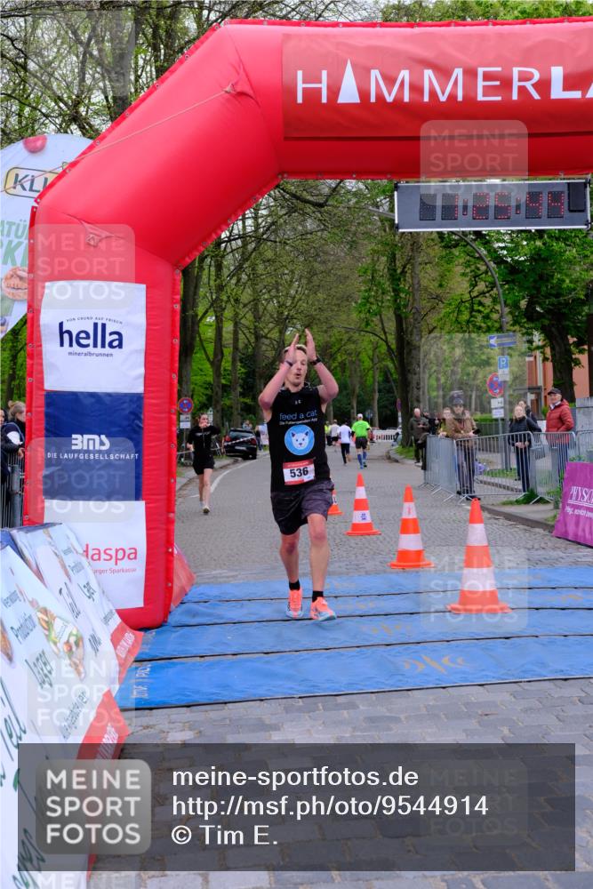 19.04.2026 - Hammer Lauf Tim E. http://msf.ph/oto/9544914 19.04.2026 12:25:52 Ziel 499, 516, 536, 627 meine-sportfotos.de