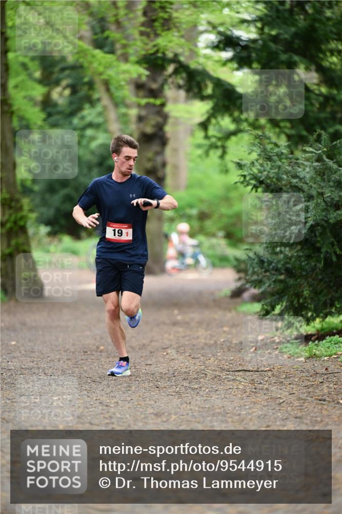 19.04.2026 - Hammer Lauf Dr. Thomas Lammeyer http://msf.ph/oto/9544915 19.04.2026 11:21:03 Laufen  meine-sportfotos.de