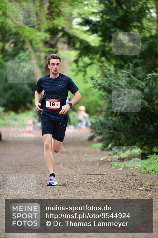19.04.2026 - Hammer Lauf Dr. Thomas Lammeyer http://msf.ph/oto/9544924 19.04.2026 11:21:03 Laufen 191 meine-sportfotos.de