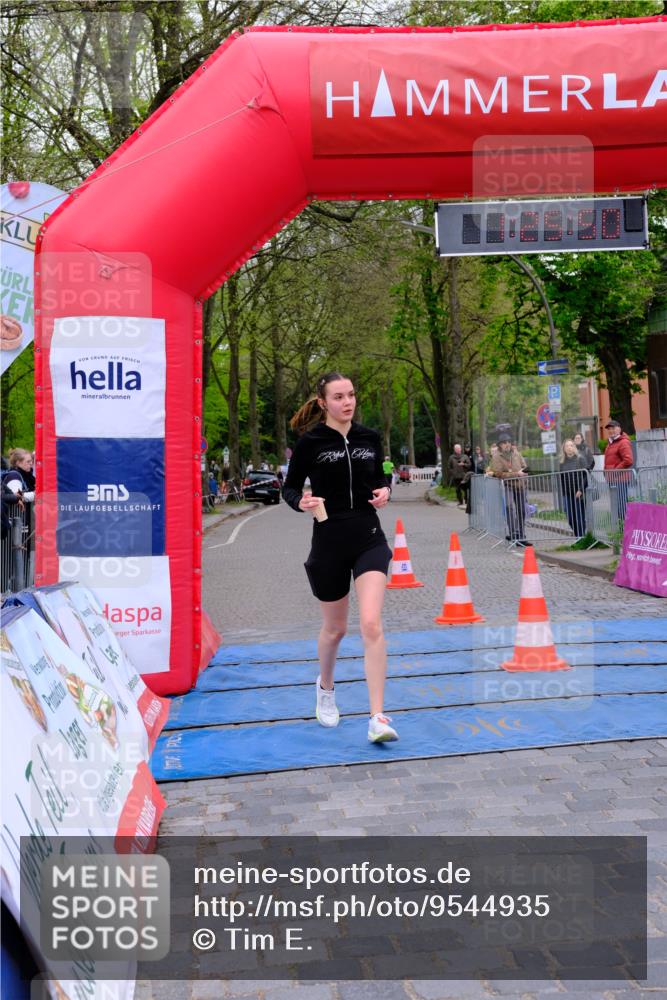 19.04.2026 - Hammer Lauf Tim E. http://msf.ph/oto/9544935 19.04.2026 12:25:58 Ziel 335, 499, 656, 986 meine-sportfotos.de