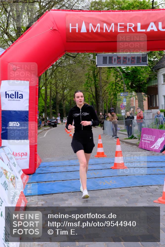 19.04.2026 - Hammer Lauf Tim E. http://msf.ph/oto/9544940 19.04.2026 12:25:58 Ziel 335, 499, 656, 986 meine-sportfotos.de