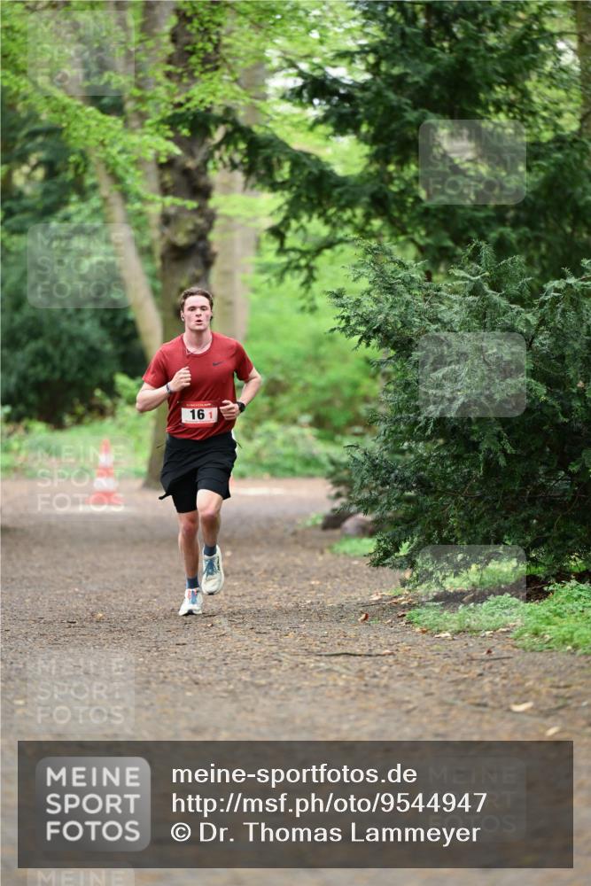 19.04.2026 - Hammer Lauf Dr. Thomas Lammeyer http://msf.ph/oto/9544947 19.04.2026 11:22:01 Laufen 161 meine-sportfotos.de