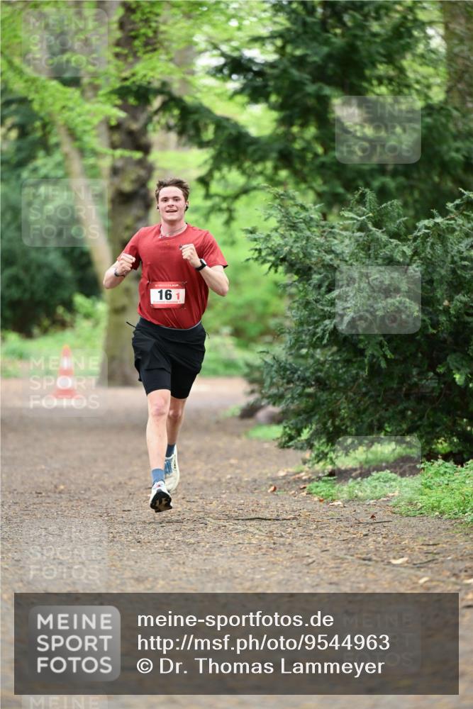 19.04.2026 - Hammer Lauf Dr. Thomas Lammeyer http://msf.ph/oto/9544963 19.04.2026 11:22:02 Laufen 161 meine-sportfotos.de