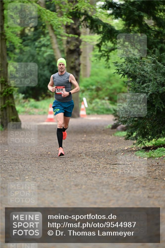 19.04.2026 - Hammer Lauf Dr. Thomas Lammeyer http://msf.ph/oto/9544987 19.04.2026 11:22:12 Laufen 574 meine-sportfotos.de
