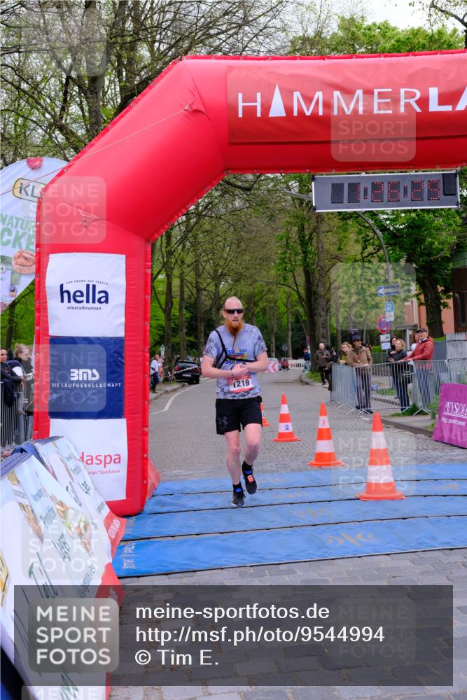 19.04.2026 - Hammer Lauf Tim E. http://msf.ph/oto/9544994 19.04.2026 12:26:37 Ziel 146, 269, 1219 meine-sportfotos.de