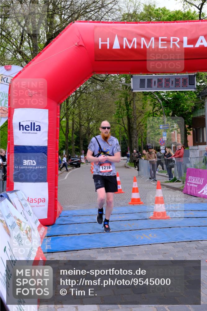 19.04.2026 - Hammer Lauf Tim E. http://msf.ph/oto/9545000 19.04.2026 12:26:38 Ziel 146, 269, 1219 meine-sportfotos.de