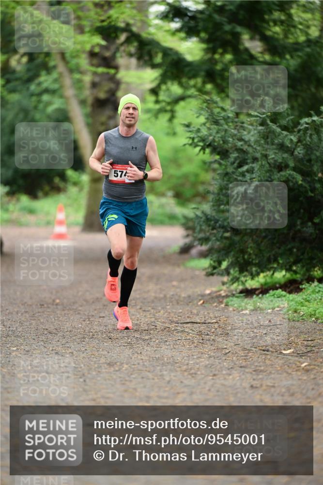 19.04.2026 - Hammer Lauf Dr. Thomas Lammeyer http://msf.ph/oto/9545001 19.04.2026 11:22:13 Laufen 574 meine-sportfotos.de