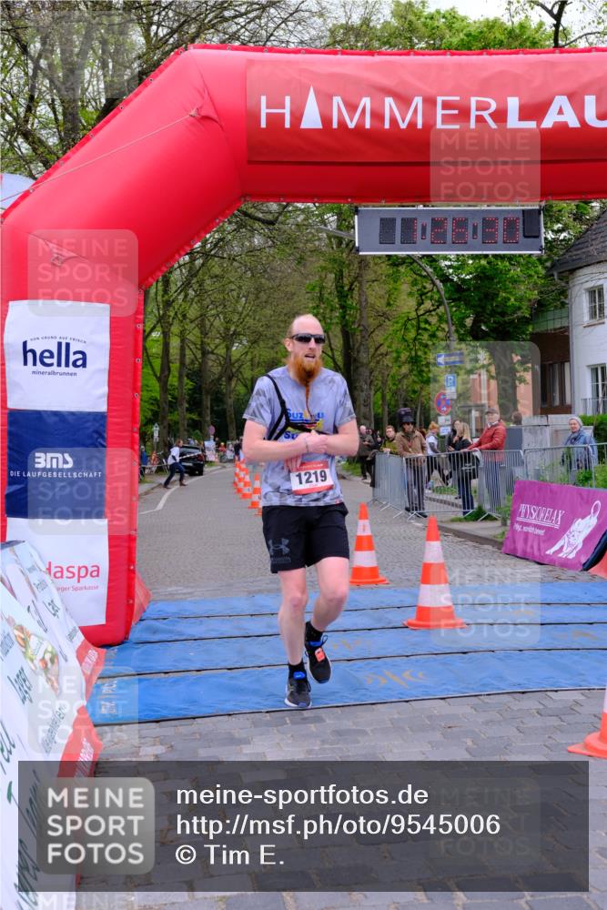 19.04.2026 - Hammer Lauf Tim E. http://msf.ph/oto/9545006 19.04.2026 12:26:38 Ziel 146, 269, 1219 meine-sportfotos.de
