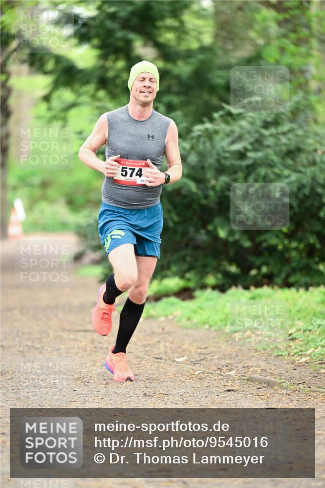 19.04.2026 - Hammer Lauf Dr. Thomas Lammeyer http://msf.ph/oto/9545016 19.04.2026 11:22:15 Laufen 574 meine-sportfotos.de