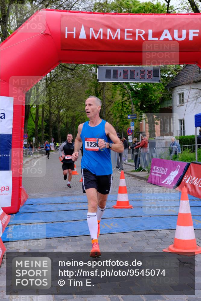19.04.2026 - Hammer Lauf Tim E. http://msf.ph/oto/9545074 19.04.2026 12:27:36 Ziel 415, 437, 1236, 1853 meine-sportfotos.de