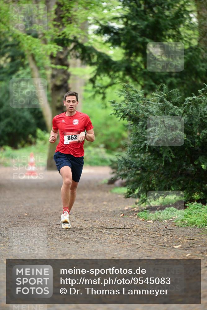 19.04.2026 - Hammer Lauf Dr. Thomas Lammeyer http://msf.ph/oto/9545083 19.04.2026 11:22:39 Laufen 862 meine-sportfotos.de