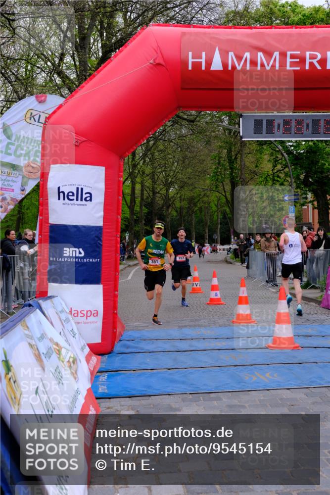 19.04.2026 - Hammer Lauf Tim E. http://msf.ph/oto/9545154 19.04.2026 12:28:26 Ziel 157, 204, 351, 1278 meine-sportfotos.de